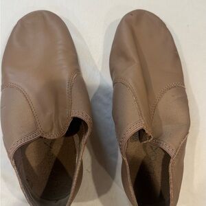 Capezio Women's Slip-On Loafers in Taupe